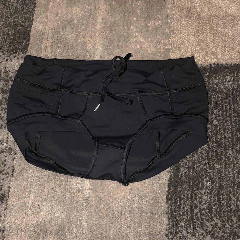 Lululemon bottoms